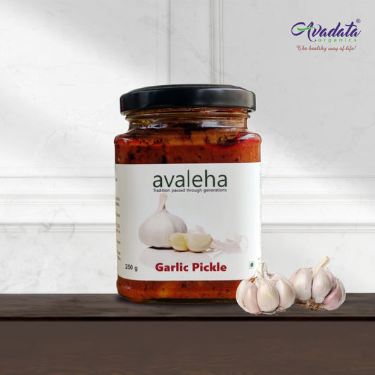 Avaleha Garlic Pickle